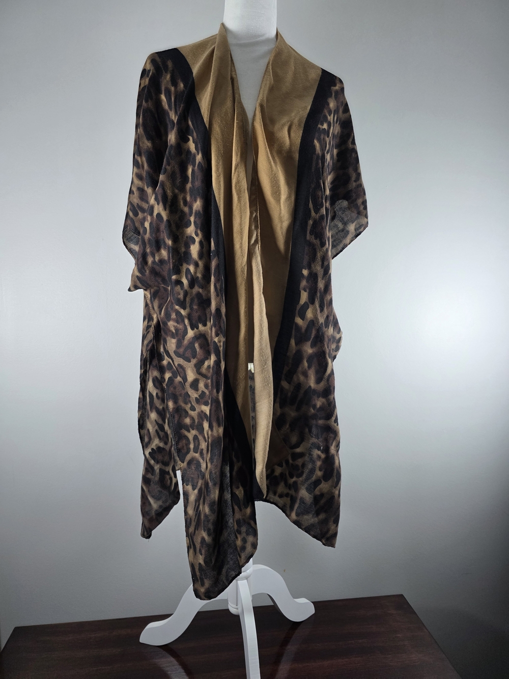 Do Everything In Love Leopard Print Draped Kimono Cardigan – One Size